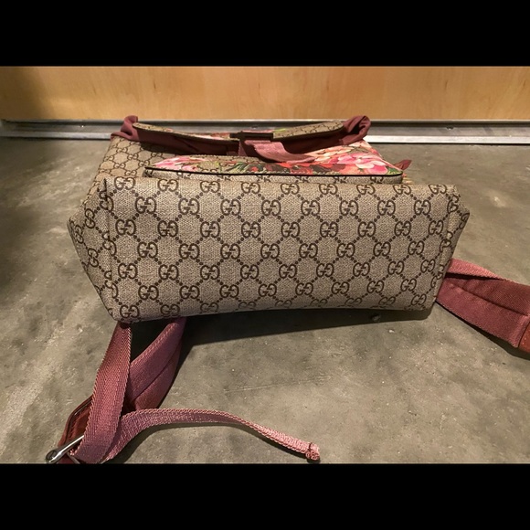 GUCCI backpack - Picture 3 of 4